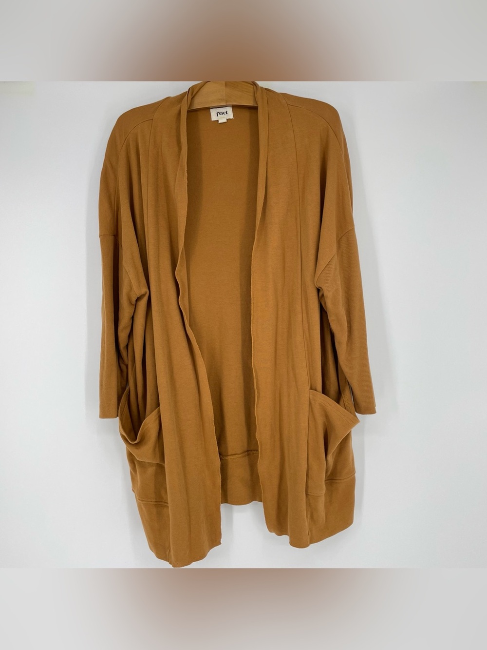 Pact Airplane travel open cardigan Carmel